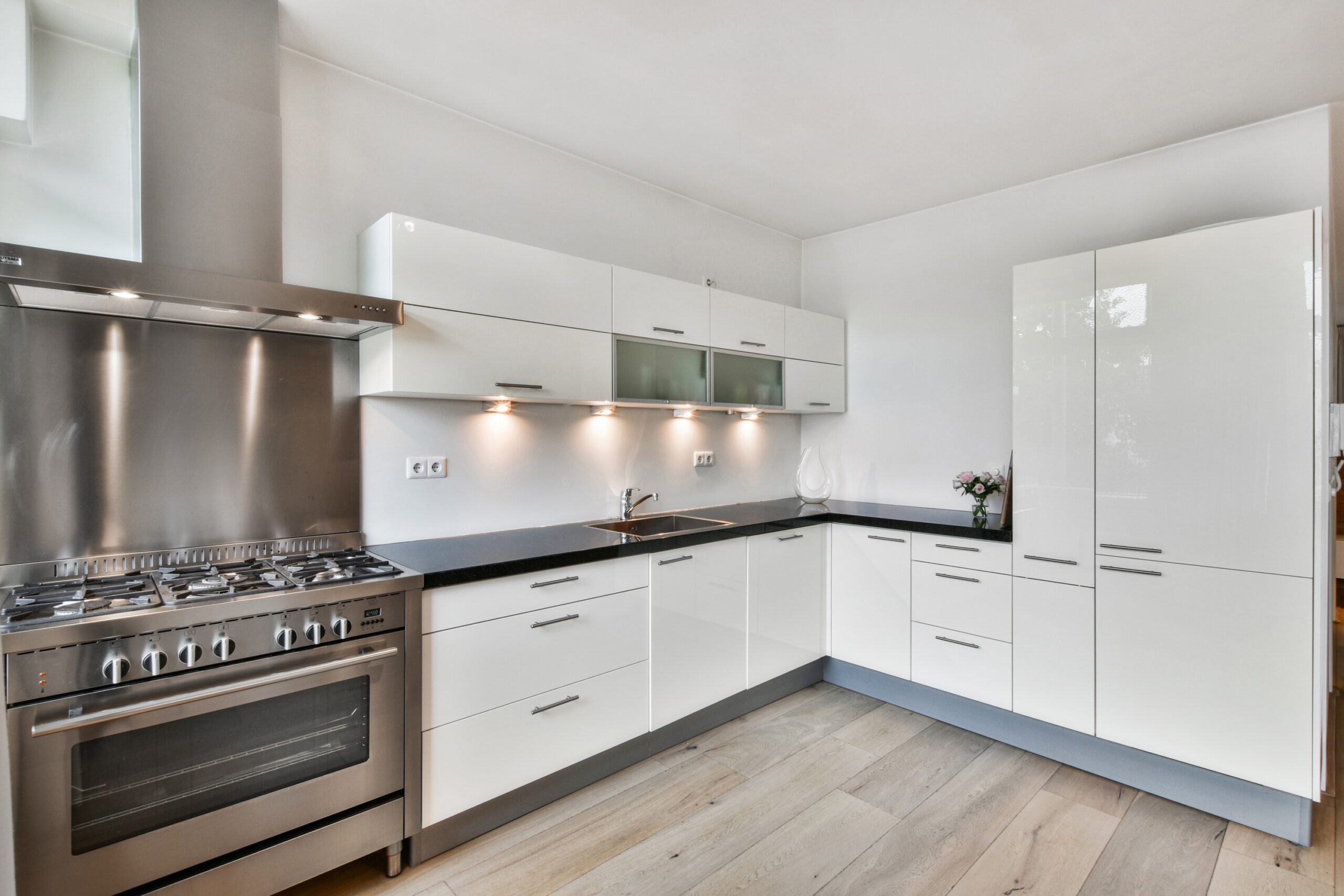 Kitchen Cabinets in San Antonio- Affordable Styles, Premium Quality that you’ll get with Cabinet Bazaar